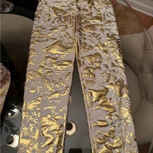 XS Gold and Cream Patterned Leggings and matching sports bra size S